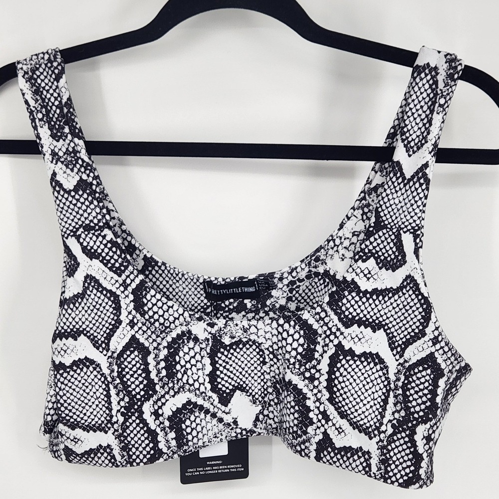 Pretty Little Thing Snakeskin Scoop Neck Crop Top Womens 12 CLZ3603 Black White - Picture 10 of 10